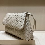 New Bottega Veneta Giorno Shoulder bag