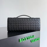 Women's Andiamo Clutch in Ardoise