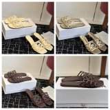 Top Loewe Petal Anagram Slide