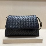 New Bottega Veneta Giorno Shoulder bag