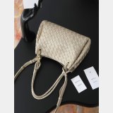 TOP Bottega Veneta Parachute Medium Shoulder bag