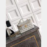 Top CC 26C Calf leather Vanity Bag