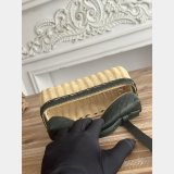 Extra Pocket L19 East West Wicker