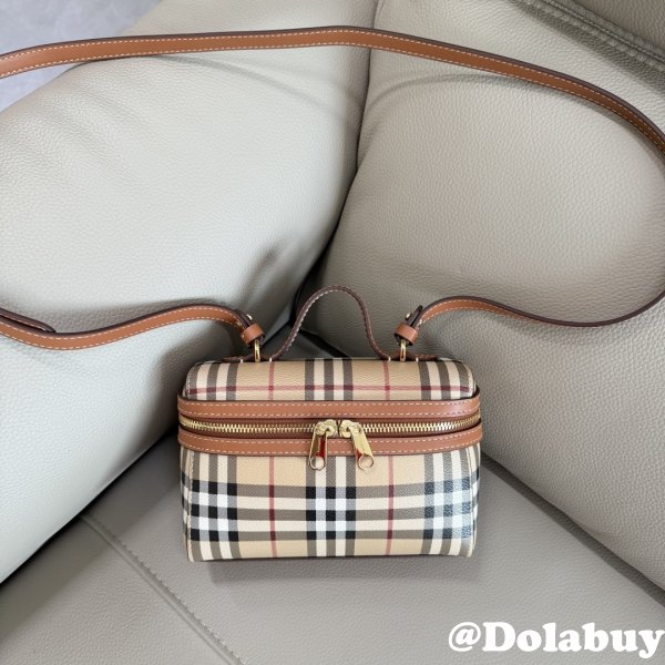 Burberry Fashion 5251 Crossbody Vanity Bag