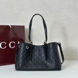 Gucci GG Emblem Medium Tote Shoulder 815214 Black Bag