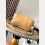 Top Loewe Puffer Goya Crossbody bag